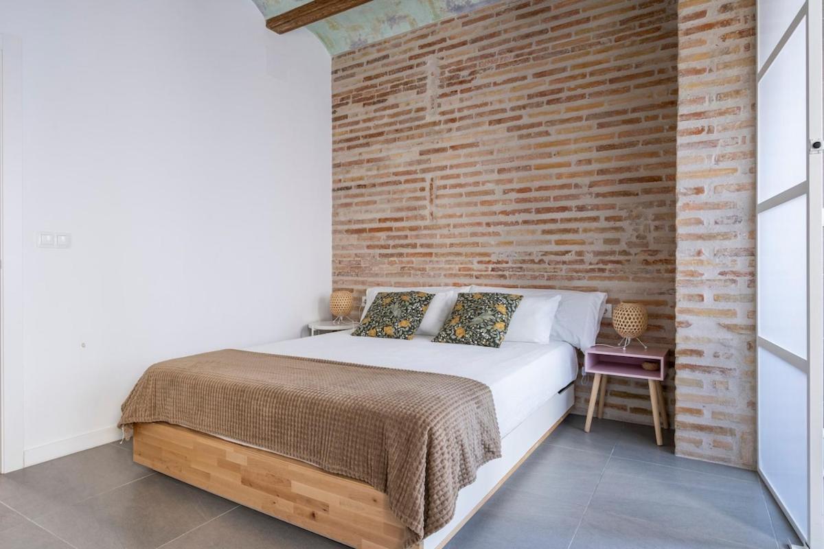 Centrica Y Encantadora Vivienda. Valencia